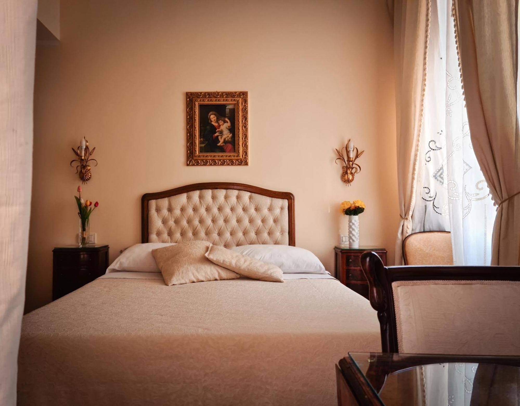 B&B Joan'S Heritage Taormina Room photo